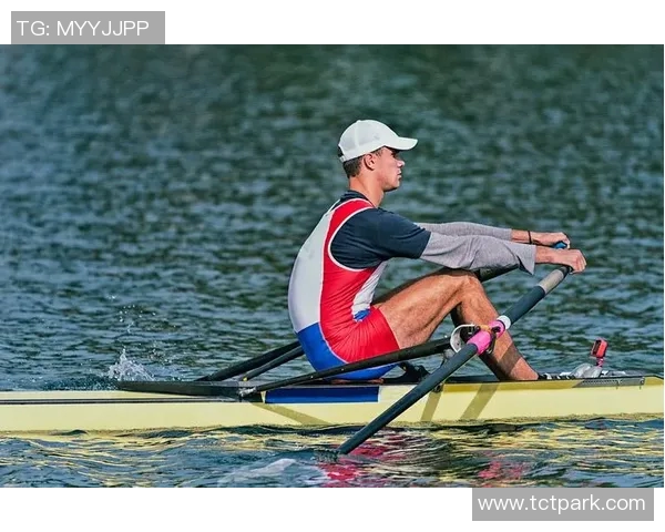 蝶泳训练方法解析 提升技术与耐力的科学训练路径 蝶泳训练方法解析 提升技术与耐力的科学训练路径